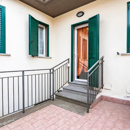 Casgian - 100 Mt From The Beach, House With Garden And Air Conditioning Apartment *